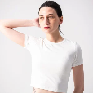 თეთრი მაისური